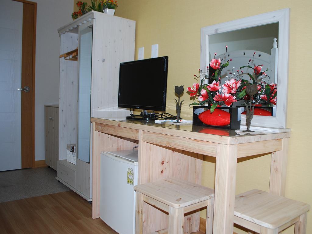 Mago Guesthouse Seoul Værelse billede