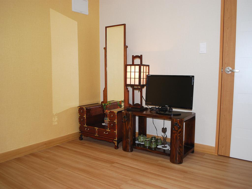 Mago Guesthouse Seoul Værelse billede